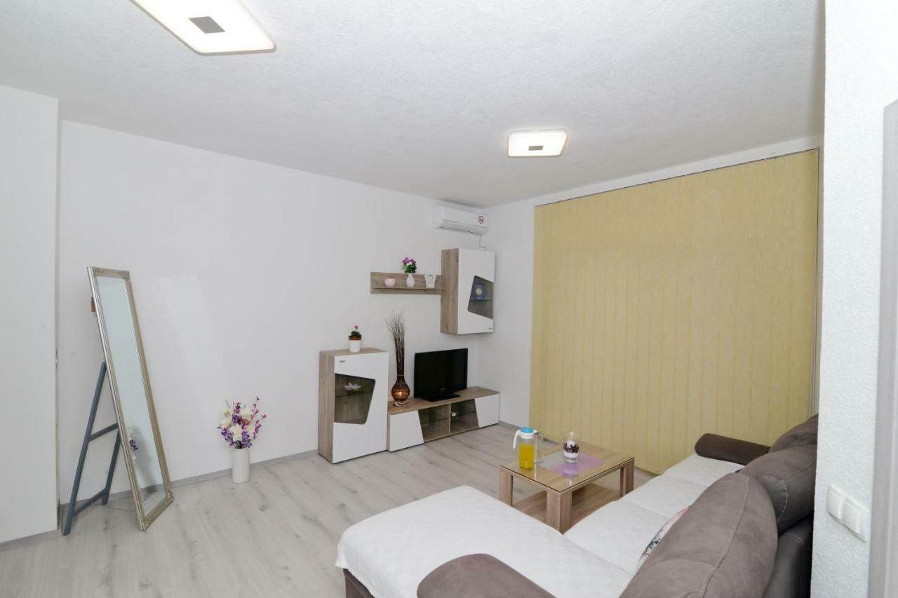 Apartmens Leona Zadar Buitenkant foto