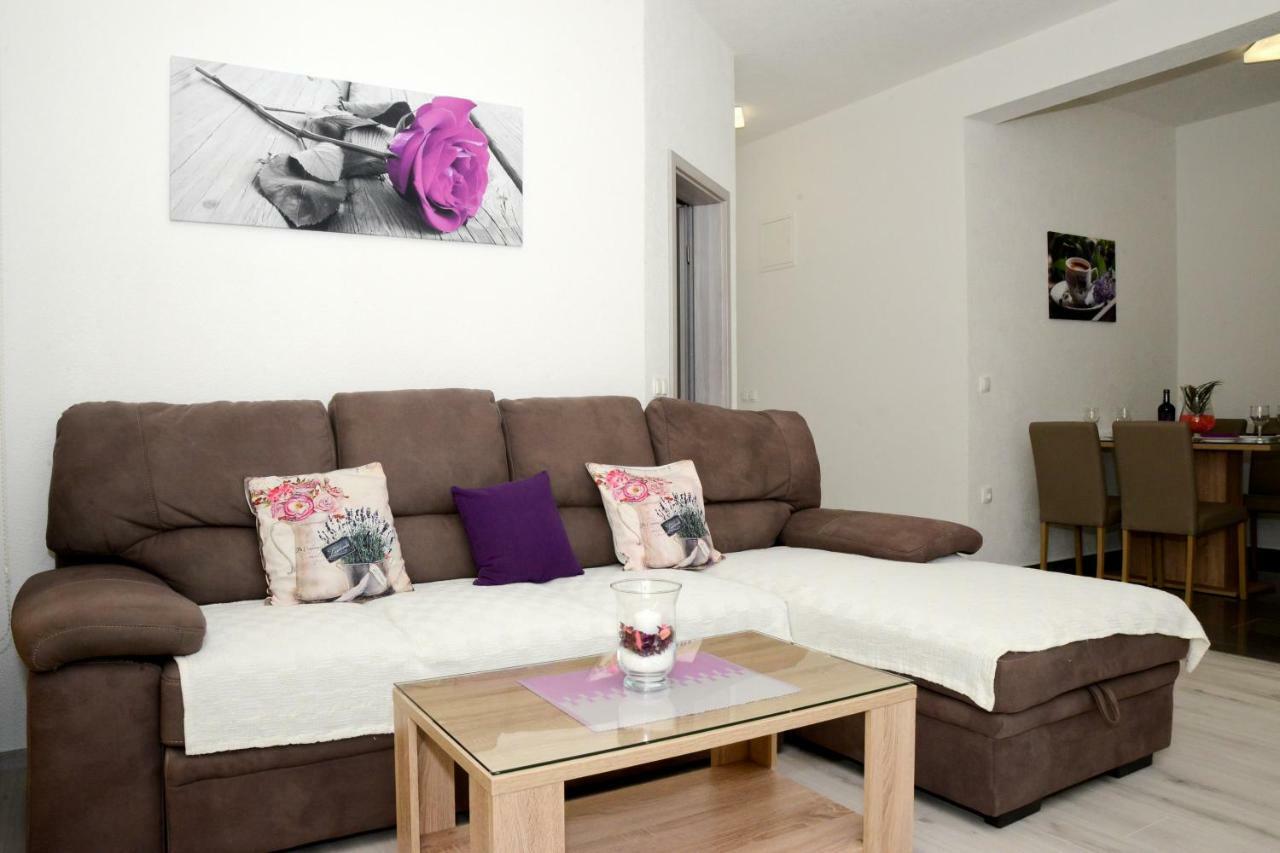 Apartmens Leona Zadar Buitenkant foto
