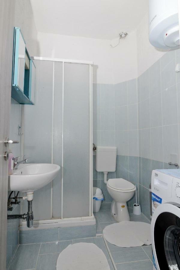 Apartmens Leona Zadar Buitenkant foto